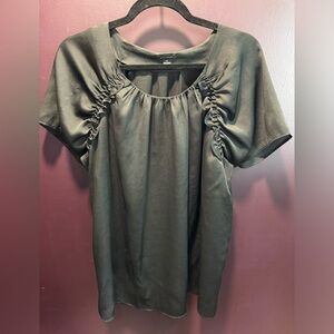 EUC Ann Taylor blouse